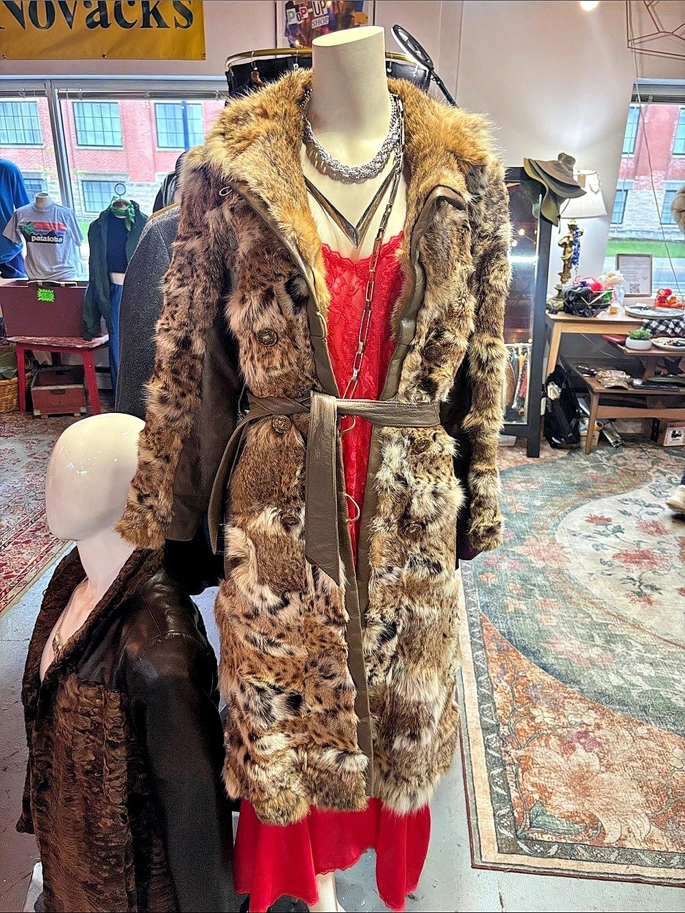 Lynx vintage Eastern furrier